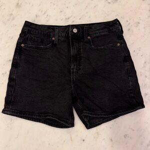 Old Navy Women's OG Straight Black Jean Shorts